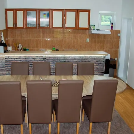 Drinska Kucica Ljubovija