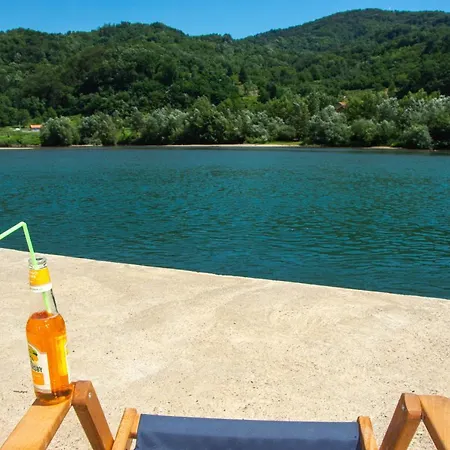 Drinska Kucica Ljubovija