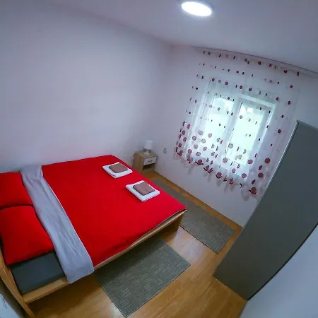 Drinska Kucica Prázdninový dům Ljubovija