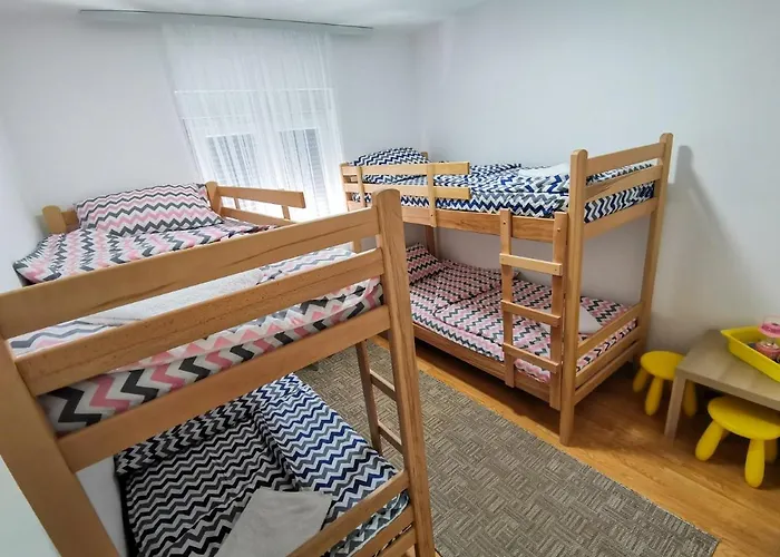 펜션 Drinska Kucica Ljubovija